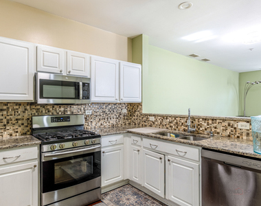 756 Woodewind Drive - Photo Thumbnail 10