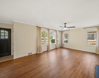 361 Bryant Avenue - Photo Thumbnail 6