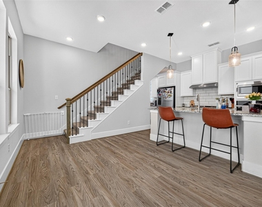 435 Imperial Boulevard - Photo Thumbnail 19