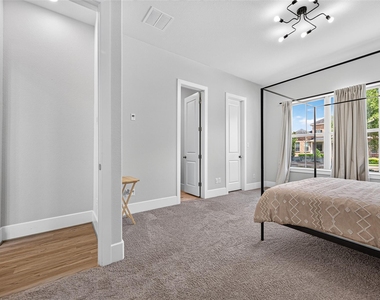 435 Imperial Boulevard - Photo Thumbnail 34