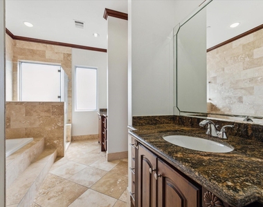 2515 Washington Avenue - Photo Thumbnail 16
