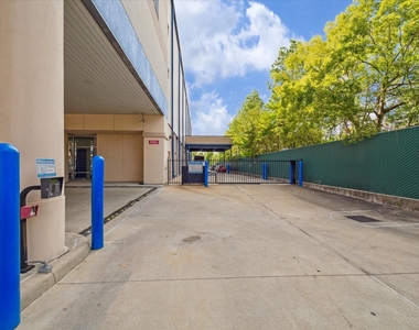 2515 Washington Avenue - Photo Thumbnail 29