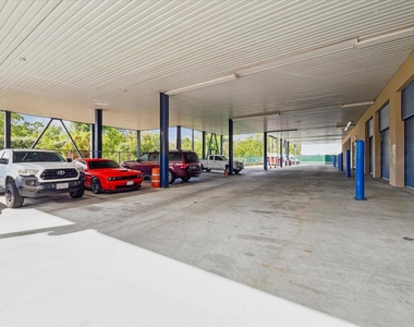 2515 Washington Avenue - Photo Thumbnail 30