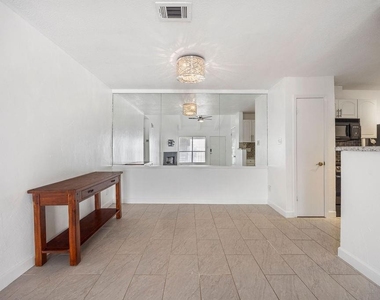 5711 Sugar Hill Drive - Photo Thumbnail 8