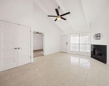 5711 Sugar Hill Drive - Photo Thumbnail 2