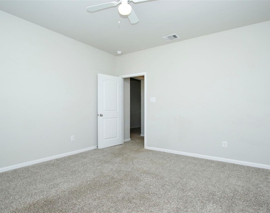 14120 Sand Ridge Court - Photo Thumbnail 35