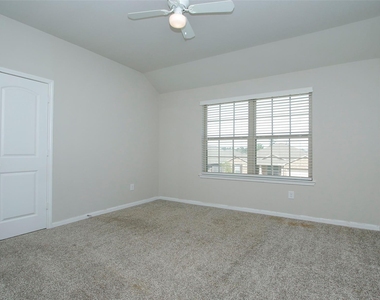 14120 Sand Ridge Court - Photo Thumbnail 34