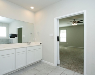 14120 Sand Ridge Court - Photo Thumbnail 23