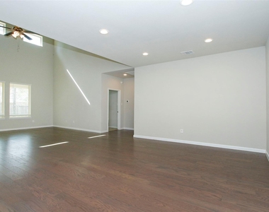 14120 Sand Ridge Court - Photo Thumbnail 8