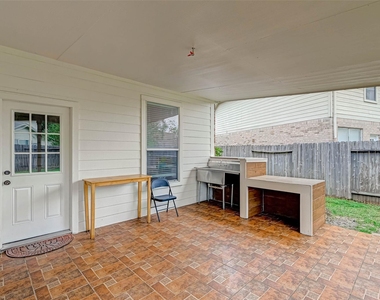 5514 Saddle Bred Drive - Photo Thumbnail 42