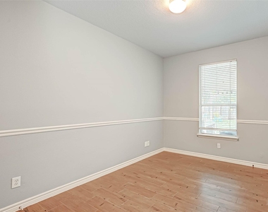 5514 Saddle Bred Drive - Photo Thumbnail 25