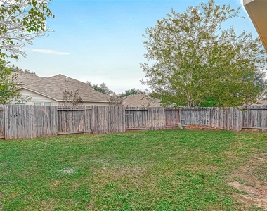 5514 Saddle Bred Drive - Photo Thumbnail 45