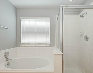 5514 Saddle Bred Drive - Photo Thumbnail 37