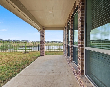 4802 Albany Shores - Photo Thumbnail 44