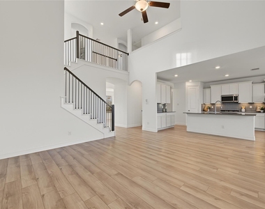 4802 Albany Shores - Photo Thumbnail 25