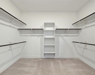 4802 Albany Shores - Photo Thumbnail 15