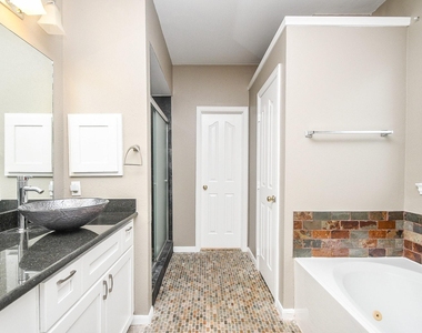 3107 Pennywell Lane - Photo Thumbnail 37