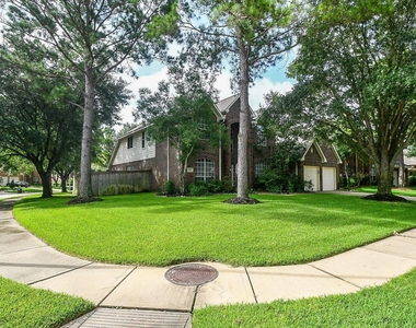 3107 Pennywell Lane - Photo Thumbnail 3