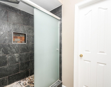3107 Pennywell Lane - Photo Thumbnail 27