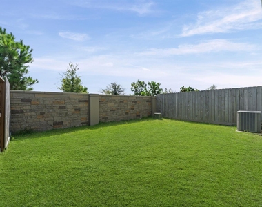 5667 Foggy Vine Court - Photo Thumbnail 23