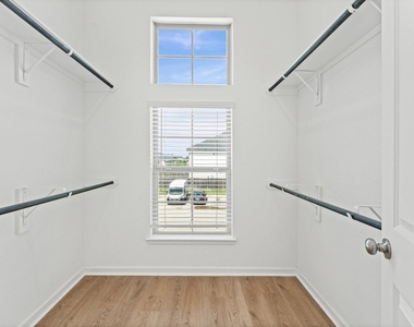 5667 Foggy Vine Court - Photo Thumbnail 14