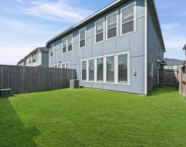 5667 Foggy Vine Court - Photo Thumbnail 24