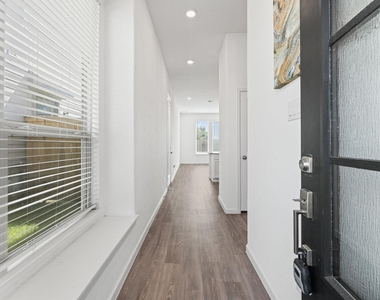 5667 Foggy Vine Court - Photo Thumbnail 3