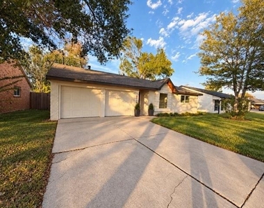 6026 Willowbend - Photo Thumbnail 1