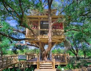 18402 Circle Bar Ranch Court - Photo Thumbnail 47
