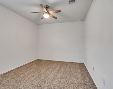 7318 Audubon Russet Drive - Photo Thumbnail 38