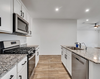 7318 Audubon Russet Drive - Photo Thumbnail 44