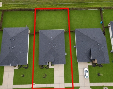 7318 Audubon Russet Drive - Photo Thumbnail 2