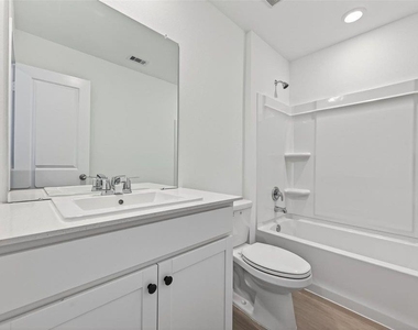 26830 Scarlet Willow Drive - Photo Thumbnail 14