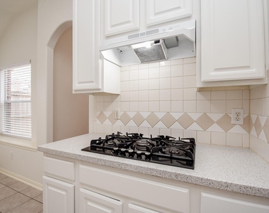 13111 Ivyhurst Lane - Photo Thumbnail 17