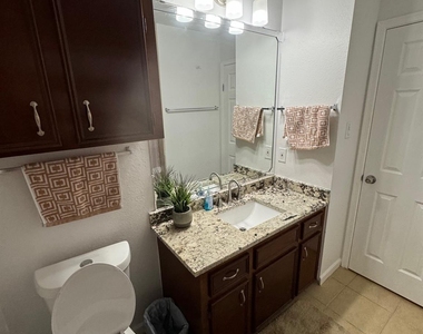 8951 Dirby Street - Photo Thumbnail 5