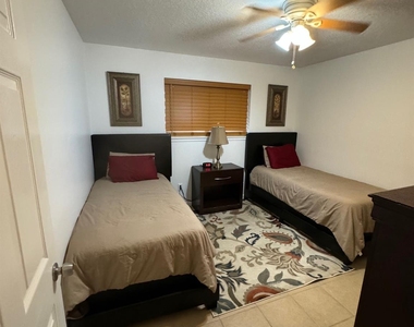 8951 Dirby Street - Photo Thumbnail 2
