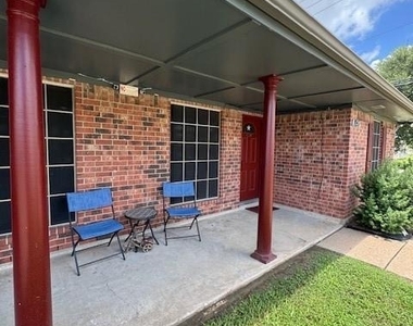 8951 Dirby Street - Photo Thumbnail 10