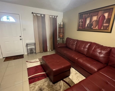 8951 Dirby Street - Photo Thumbnail 24