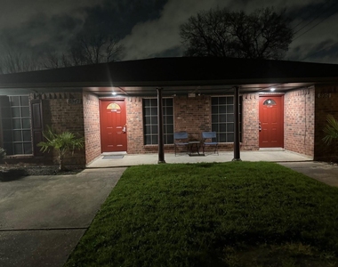8951 Dirby Street - Photo Thumbnail 12