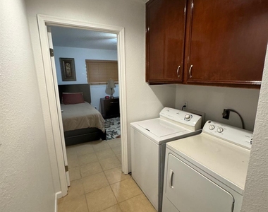 8951 Dirby Street - Photo Thumbnail 8