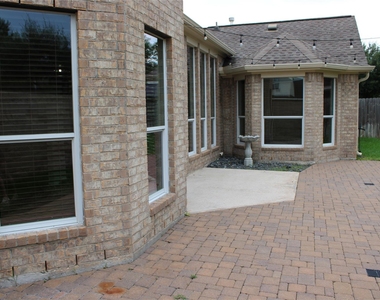 29802 S Legends Village Circle - Photo Thumbnail 27