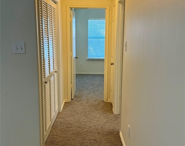 8943 Farm Ridge Lane - Photo Thumbnail 8