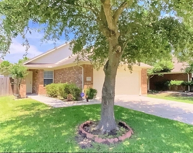 8943 Farm Ridge Lane - Photo Thumbnail 2