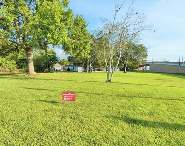 507 Houston Street - Photo Thumbnail 22