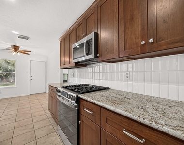 16506 Canario Drive - Photo Thumbnail 16