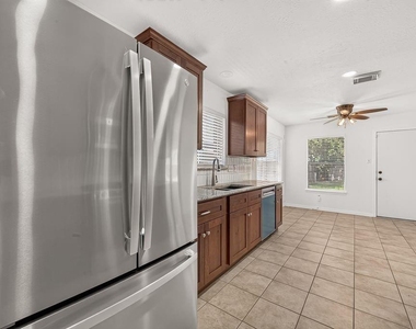 16506 Canario Drive - Photo Thumbnail 17