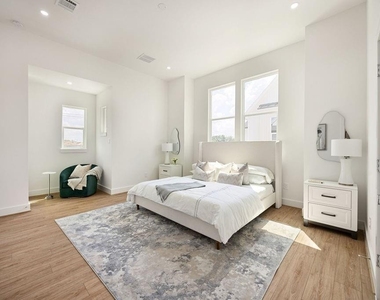 1713 Mary Street - Photo Thumbnail 22