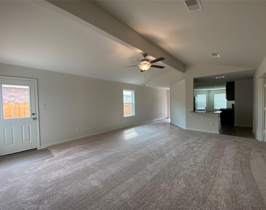 2107 Mule Ridge Drive - Photo Thumbnail 10