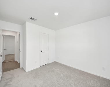 1314 Charlotte Way - Photo Thumbnail 9