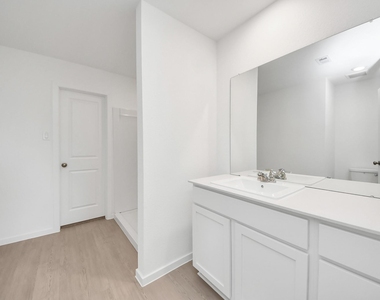 1314 Charlotte Way - Photo Thumbnail 30
